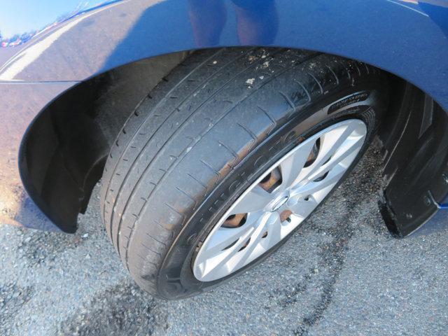 Photo of 2019 Deep Blue Pearl Nissan Sentra