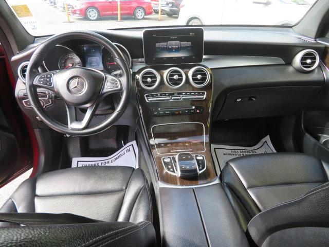 Photo of 2017 designo Cardinal Red Metallic Mercedes-Benz GLC 300