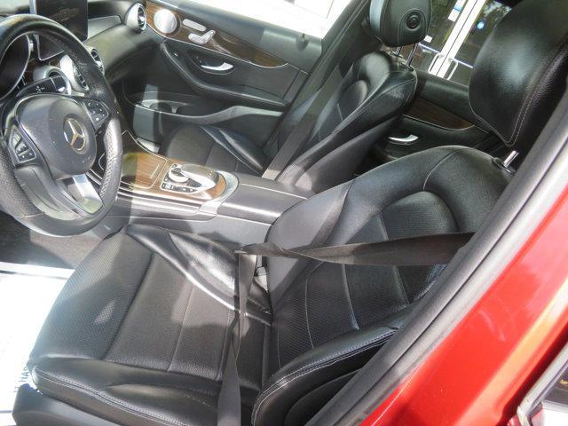 Photo of 2017 designo Cardinal Red Metallic Mercedes-Benz GLC 300
