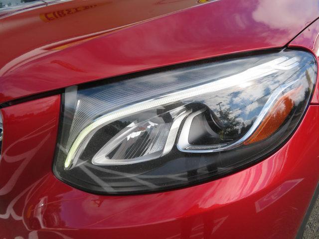 Photo of 2017 designo Cardinal Red Metallic Mercedes-Benz GLC 300