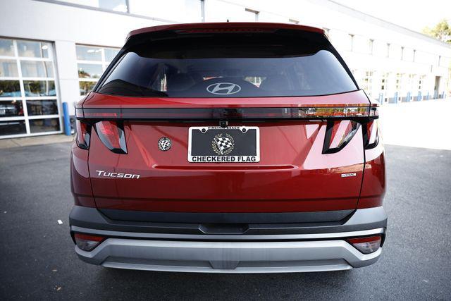 Photo of 2025 Ultimate Red Hyundai TUCSON