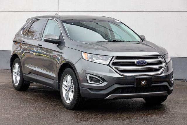 2016 Ford Edge