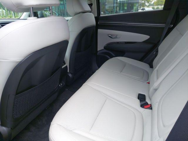 Photo of 2024 Amazon Gray Hyundai TUCSON Hybrid
