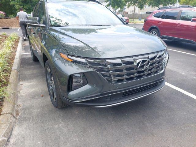 Photo of 2024 Amazon Gray Hyundai TUCSON Hybrid