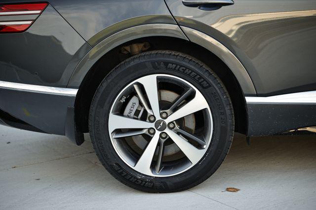 Photo of 2023 Himalayan Gray Genesis GV80