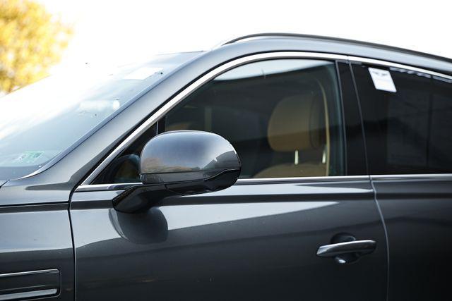 Photo of 2023 Himalayan Gray Genesis GV80