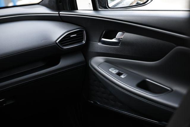 Photo of 2023 Twilight Black Hyundai SANTA FE