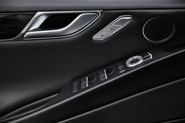 Photo of 2022 Uyuni White Genesis G80