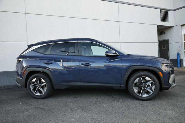 Photo of 2025 Atlantis Blue Hyundai TUCSON