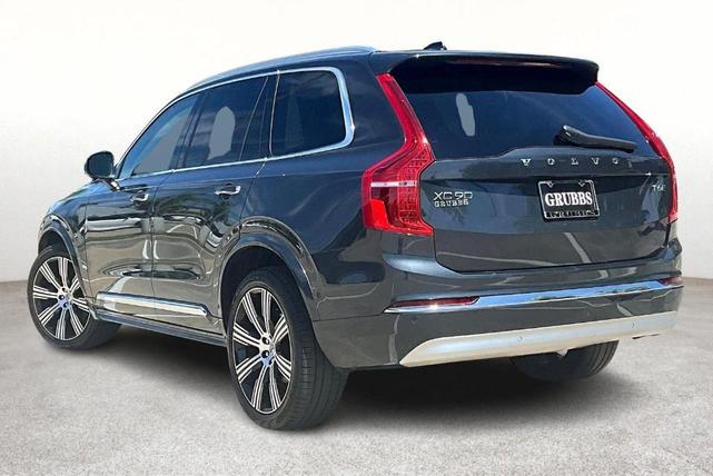 Photo of 2022 Savile Gray Metallic Volvo XC90
