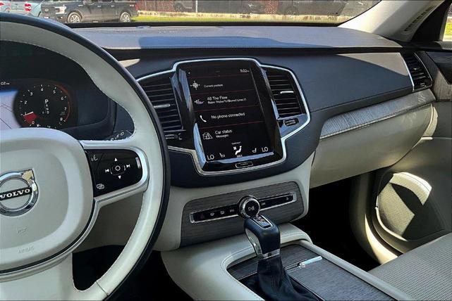 Photo of 2022 Savile Gray Metallic Volvo XC90