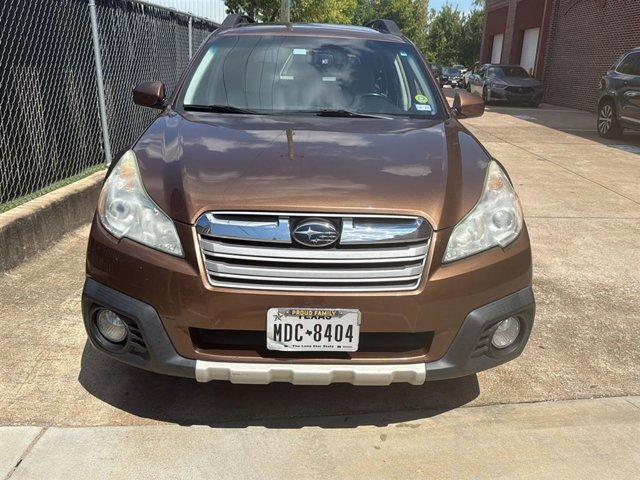 Photo of 2013 Caramel Bronze Pearl Subaru Outback