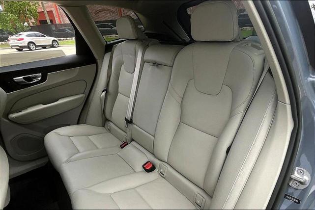 Photo of 2023 Thunder Gray Metallic Volvo XC60