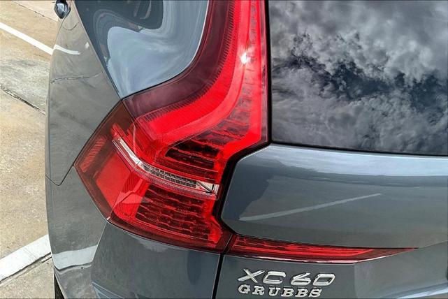 Photo of 2023 Thunder Gray Metallic Volvo XC60