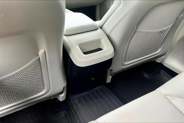 Photo of 2023 Thunder Gray Metallic Volvo XC60