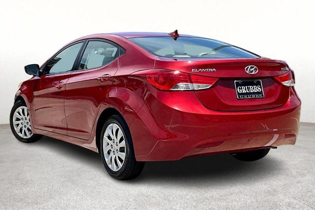 Photo of 2012 Red Allure Hyundai ELANTRA