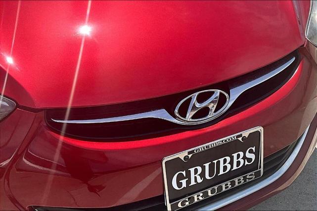 Photo of 2012 Red Allure Hyundai ELANTRA