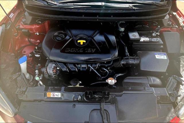 Photo of 2012 Red Allure Hyundai ELANTRA