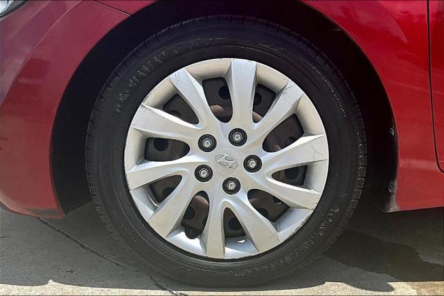 Photo of 2012 Red Allure Hyundai ELANTRA
