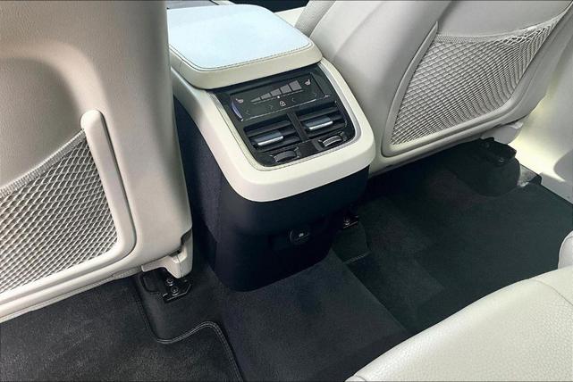 Photo of 2023 Denim Blue Metallic Volvo XC90