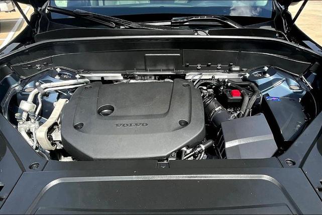 Photo of 2023 Denim Blue Metallic Volvo XC90