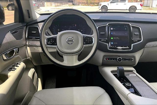 Photo of 2023 Denim Blue Metallic Volvo XC90