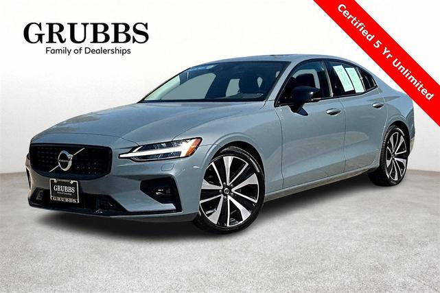 2022 Volvo S60