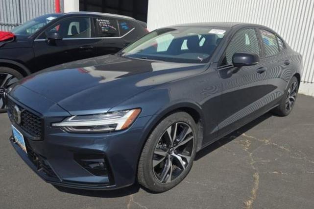 2025 Volvo S60