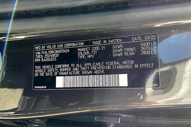 Photo of 2022 Platinum Grey Metallic Volvo XC60