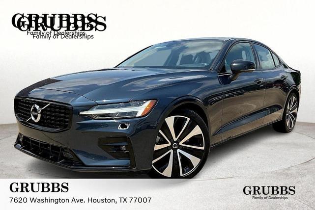 2022 Volvo S60