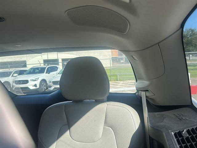 Photo of 2018 Onyx Black Metallic Volvo XC90