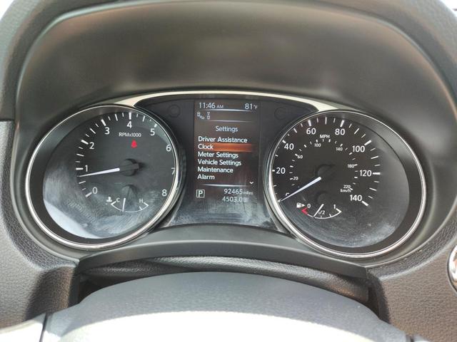 Photo of 2016 Cayenne Red Nissan Rogue