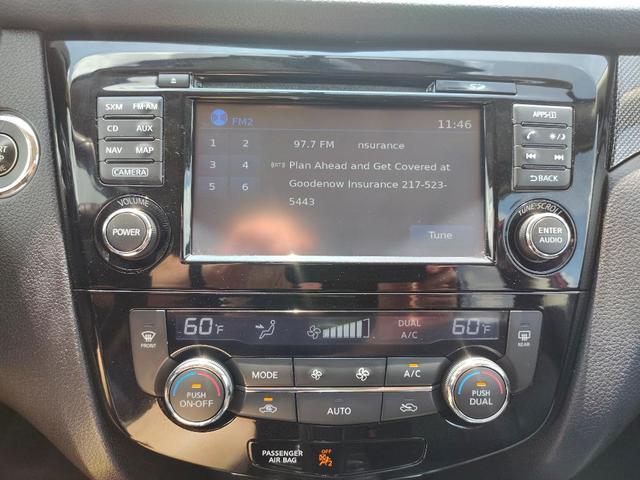Photo of 2016 Cayenne Red Nissan Rogue