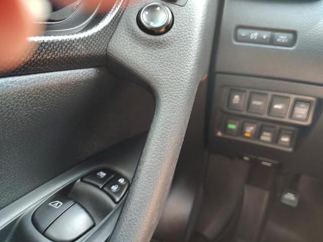 Photo of 2016 Cayenne Red Nissan Rogue