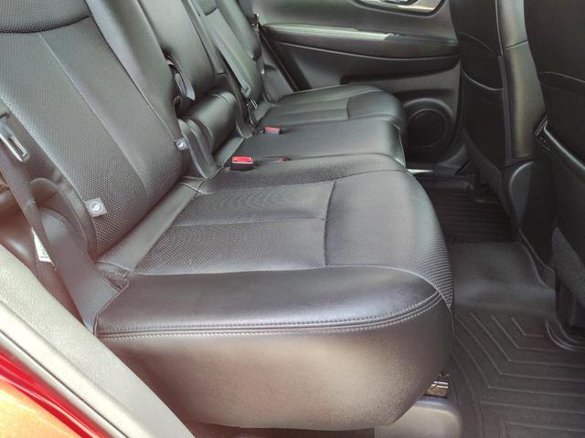 Photo of 2016 Cayenne Red Nissan Rogue