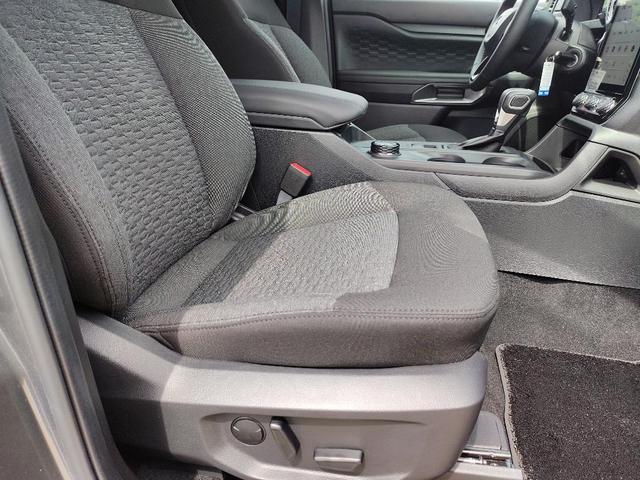 Photo of 2025 Carbonized Gray Metallic Ford Ranger