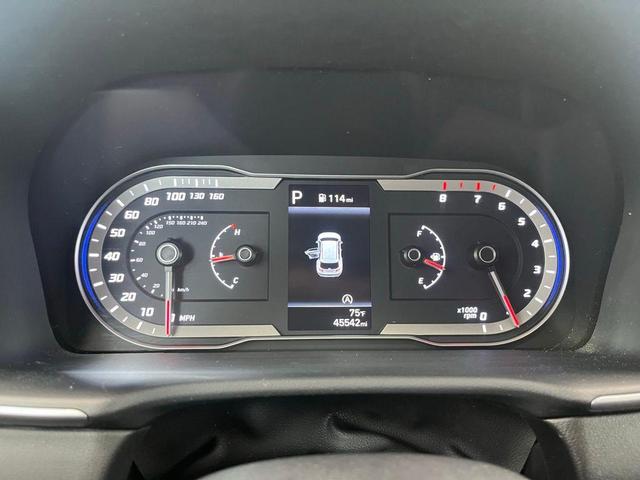 Photo of 2022 Quartz White Hyundai TUCSON