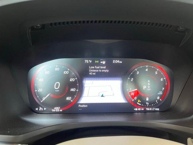 Photo of 2022 Blue Volvo S60