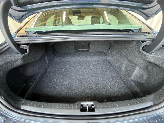 Photo of 2022 Blue Volvo S60