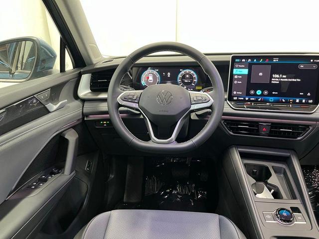 Photo of 2025 Monterey Blue Pearl Volkswagen Tiguan