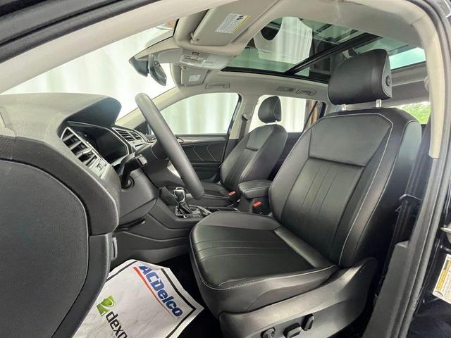 Photo of 2024 Deep Black Pearl Effect Volkswagen Tiguan