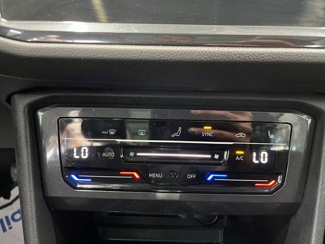 Photo of 2024 Deep Black Pearl Effect Volkswagen Tiguan