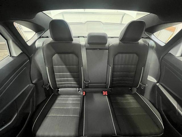 Photo of 2023 Pure White Volkswagen Jetta
