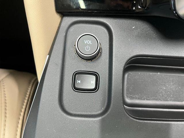 Photo of 2025 Red Acura MDX