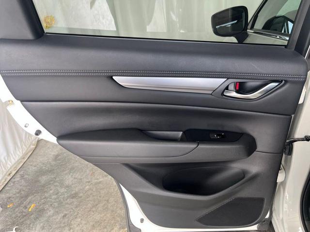 Photo of 2023 Rhodium White Metallic Mazda CX-5