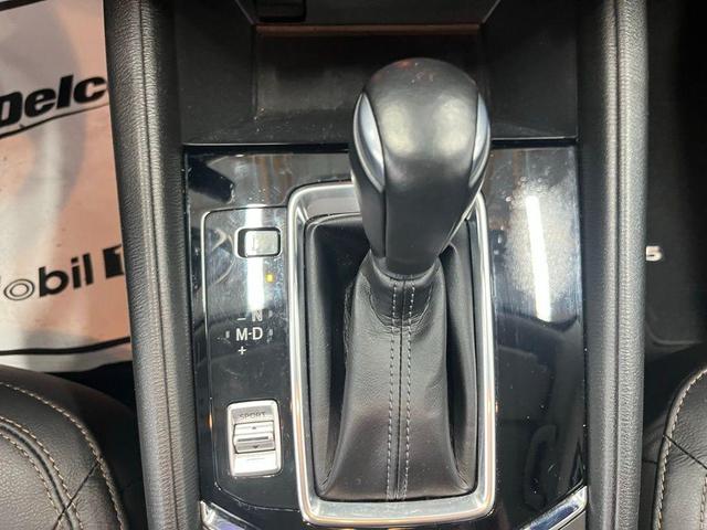 Photo of 2023 Rhodium White Metallic Mazda CX-5