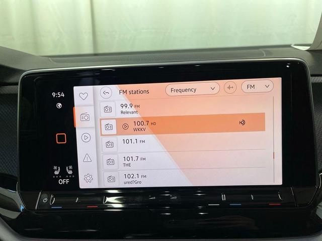 Photo of 2025 Avocado Green Pearl Volkswagen Atlas
