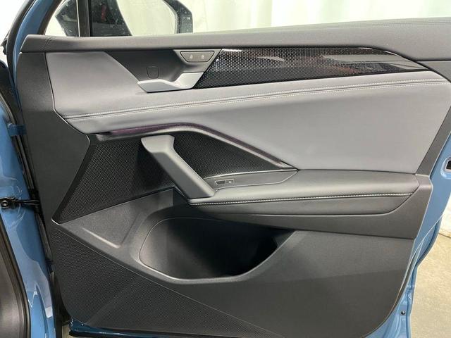 Photo of 2025 Monterey Blue Pearl Volkswagen Tiguan