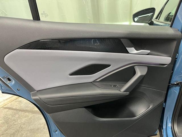 Photo of 2025 Monterey Blue Pearl Volkswagen Tiguan