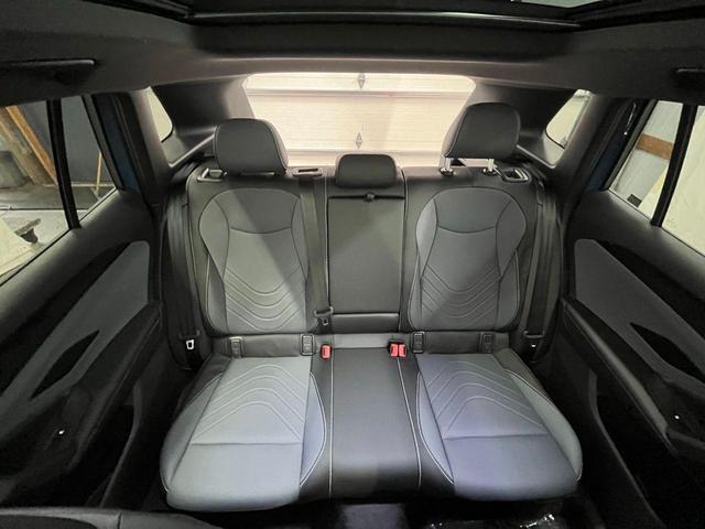 Photo of 2025 Monterey Blue Pearl Volkswagen Tiguan